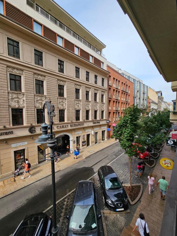 Central Beds Budapest Extérieur photo